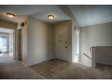 1st Floor Plan. Open entry way.