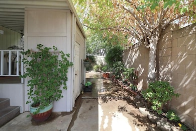 1500 Held Dr unit 17, Modesto, CA 95355 - photo 6