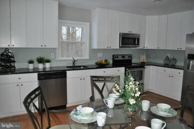 3303 Parkside Terrace, Fairfax, VA 22031 - photo 7