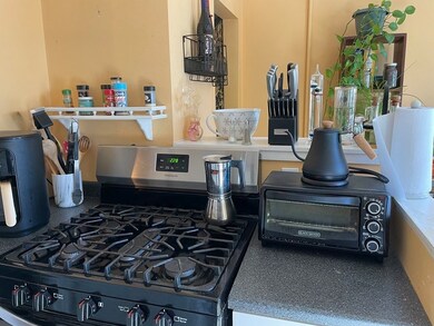 8 Laurel Ave unit 1, Somerville, MA 02143 - photo 5