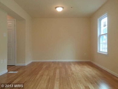 1502 Sherwood Ct, Hyattsville, MD 20785 - photo 6