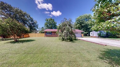 1504 Summer St, Manchester, TN 37355 - photo 3