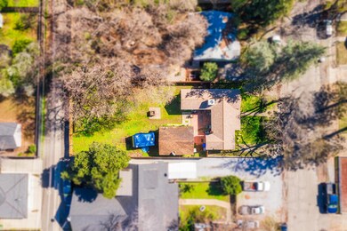 936 State St, Redding, CA 96001 - photo 4