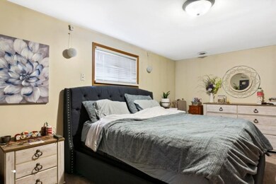 6_2SFranklin_18_Bedroom_LowRes
