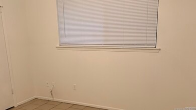 4619 Old Coach Ln, San Antonio, TX 78220 - photo 7