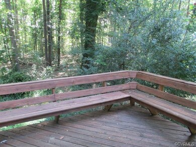 15661 Kennons Ln, Amelia Court House, VA 23002 - photo 4