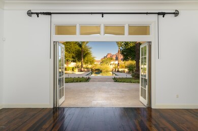 Expansive Patio