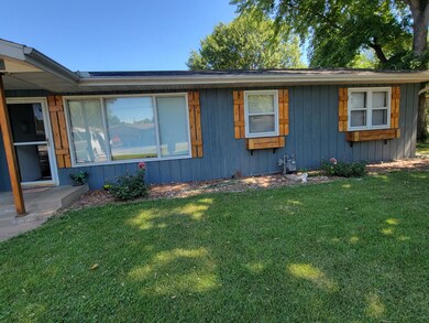 201 W Park St, Nixa, MO 65714 - photo 3