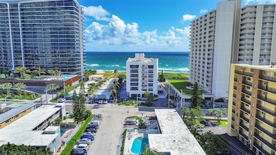 812 N Ocean Blvd unit 202, Pompano Beach, FL 33062 - photo 2