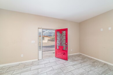 3516 E 2nd St - Images-7