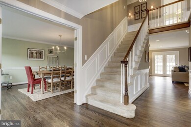 22010 Foxlair Rd, Gaithersburg, MD 20882 - photo 2