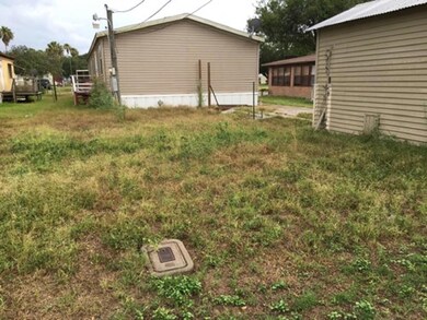 859 Clark St, Donna, TX 78537 - photo 4