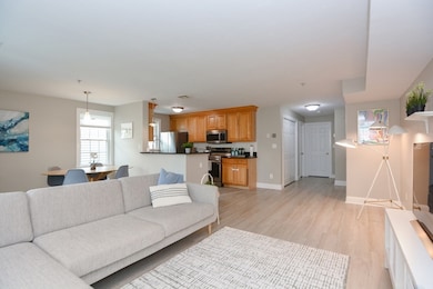 21 Wall St unit D, Canton, MA 02021 - photo 3