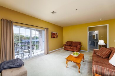 415 Regency Place unit 415, Woodbridge, NJ 07095 - photo 5