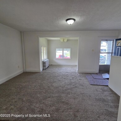 1440 Thackery St unit 1, Scranton, PA 18504 - photo 2