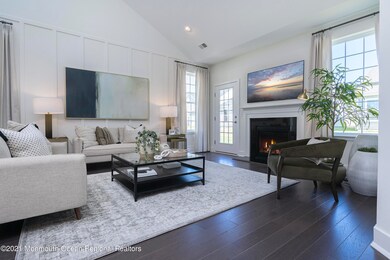 CJH_VenueAtMonroe_Pic_Davenport_LivingRo