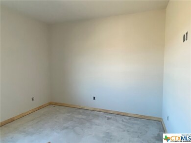 403 Juniper Dr, Troy, TX 76579 - photo 6