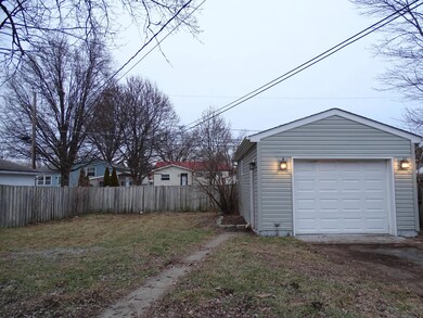 2080 Shawbury Ct W, Columbus, OH 43229 - photo 6