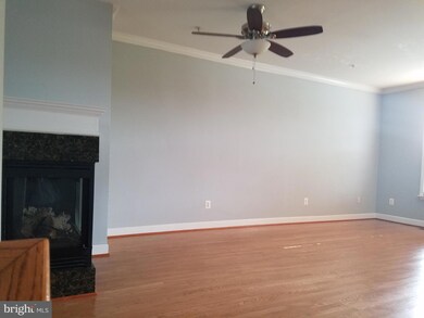 715 Hidden Marsh St, Gaithersburg, MD 20877 - photo 6