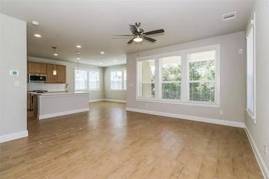 2605 Sam Bass Rd unit 42, Round Rock, TX 78681 - photo 7