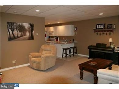 117 N Union Ave unit 1ST FLOOR, Lansdowne, PA 19050 - photo 2