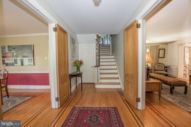 302 Hathaway Ln, Wynnewood, PA 19096 - photo 2