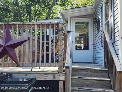 525 E Main St unit C-7, Little Egg Harbor Township, NJ 08087 - photo 3