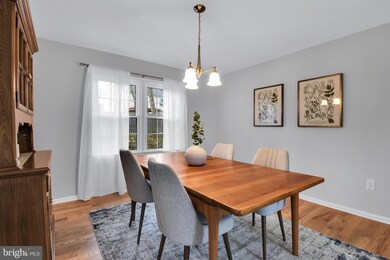 7708 Maritime Ln, Springfield, VA 22153 - photo 7