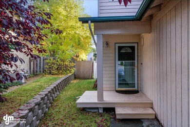 Exterior Front 20200925-DW-6568