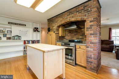 2000 Dewey Dr, Stafford, VA 22554 - photo 5