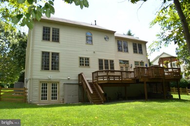 9939 Bagpipe Ct, Bristow, VA 20136 - photo 2