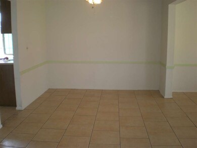 Spacious Dining Area