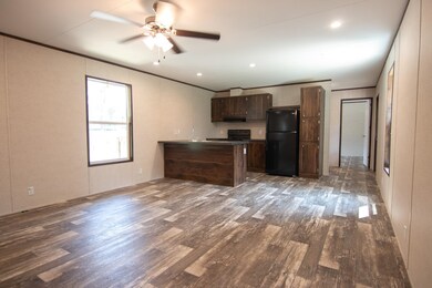 10002 Sweetgum Ln, Lumberton, TX 77657 - photo 3