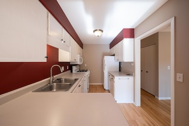 Plenty of counter space!