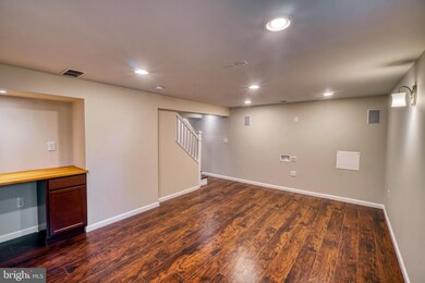 2101 Columbia Place, Hyattsville, MD 20785 - photo 7