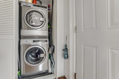 1 Henry St unit 1R, Jersey City, NJ 07306 - photo 4