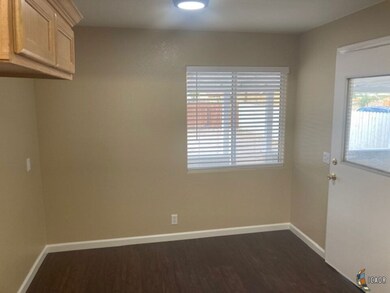 710 El Centro Ave, El Centro, CA 92243 - photo 7