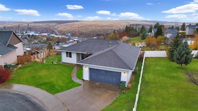 305 Ledbetter Ct, Colfax, WA 99111 - photo 4