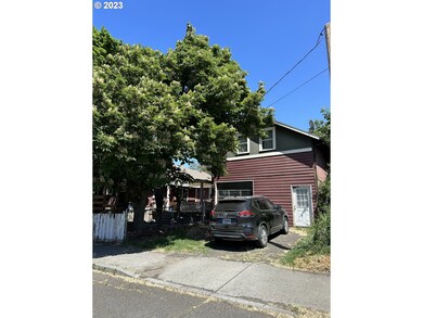 1504 E 9th St, the Dalles, OR 97058 - photo 3