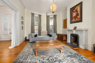 27 Mattoon St, Springfield, MA 01105 - photo 4