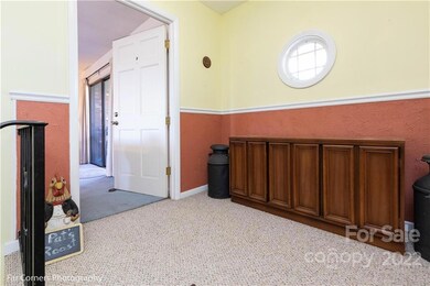 63 Ardis Ln unit D, Hendersonville, NC 28792 - photo 4