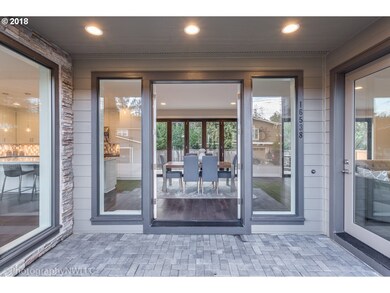 Entrance/Foyer