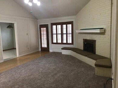 313 Shenandoah Ct, Bedford, TX 76021 - photo 5