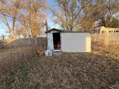 324 10th St N, Vale, OR 97918 - photo 4