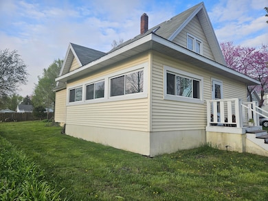 Maple Side View