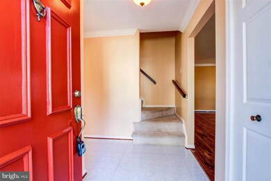 11526 Pine Cone Ct, Reston, VA 20191 - photo 2