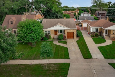 503 Longcommon Rd, Riverside, IL 60546 - photo 3