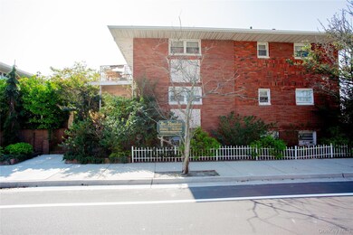 340 E Broadway unit 210, Long Beach, NY 11561 - photo 2
