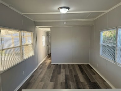 2850 New Tampa Hwy unit 102, Lakeland, FL 33815 - photo 3