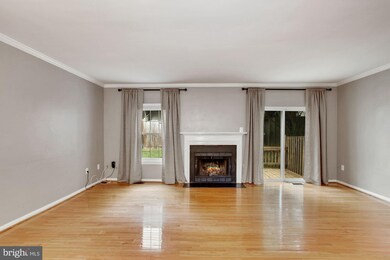 12296 Wye Oak Commons Cir unit 102, Burke, VA 22015 - photo 6